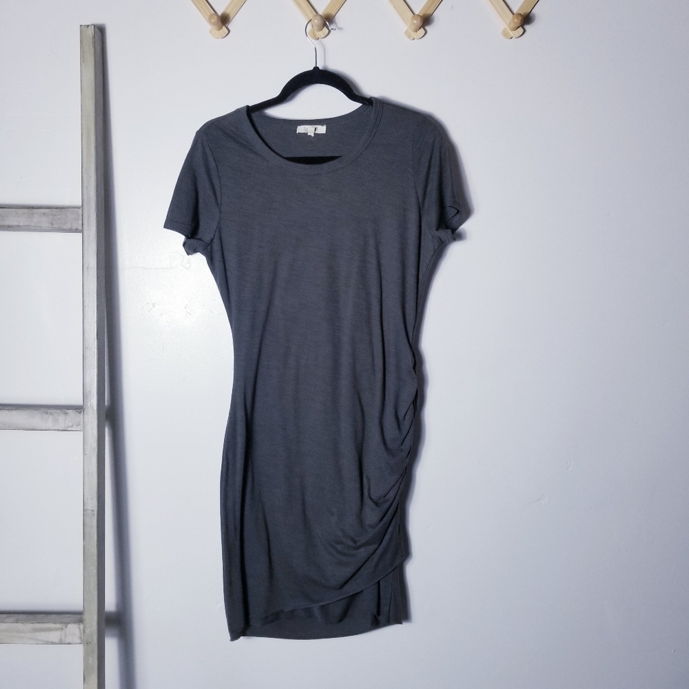 LA MIEL GRAY DRESS RUCHED ONE SIDE DRESS SIZE LARGE